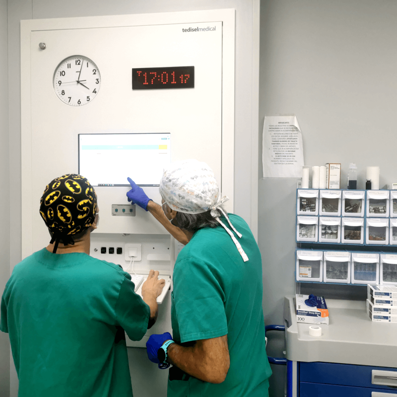 trabajo equipo especialista digestivo